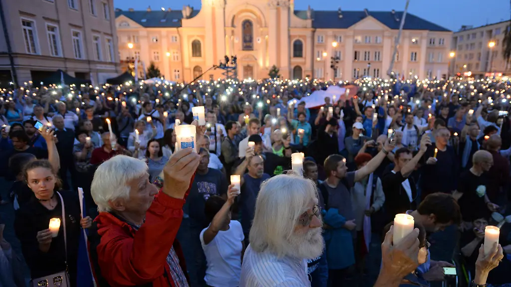 a390cc87526520d58b75a468cbb30b56