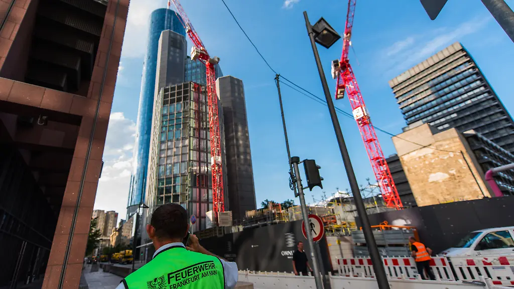 0a5d7b23764adb8d4b5825cb49ba8438