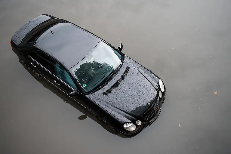 3ee92eb1ae7f73c692e602da05b0952d