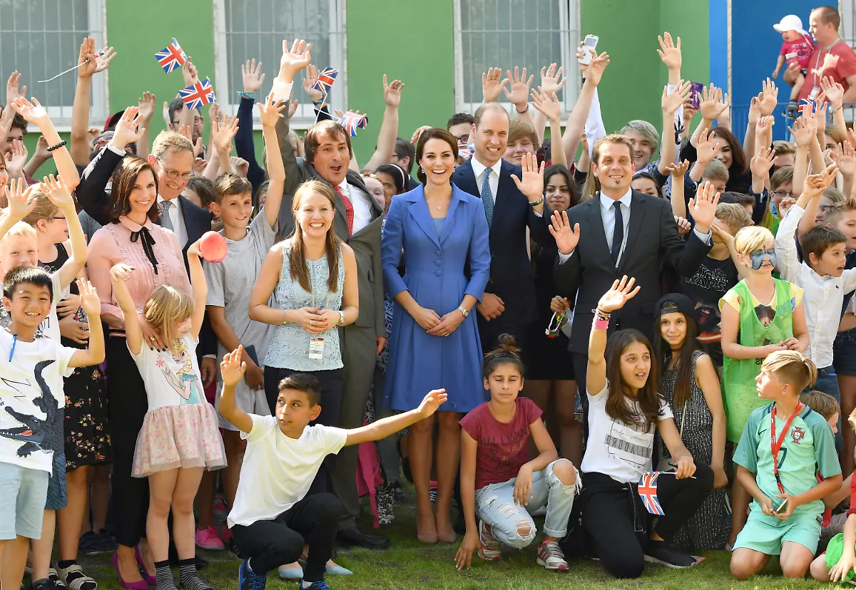 abfe3a9ea5027258963d1d4fd0536535