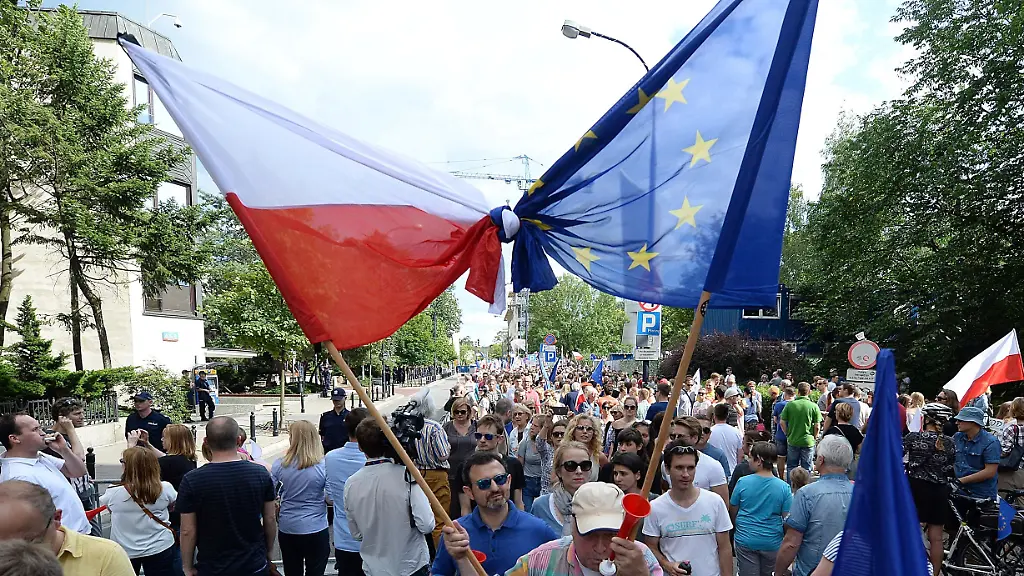 64081204789bc8d4b4c0c67302753a17