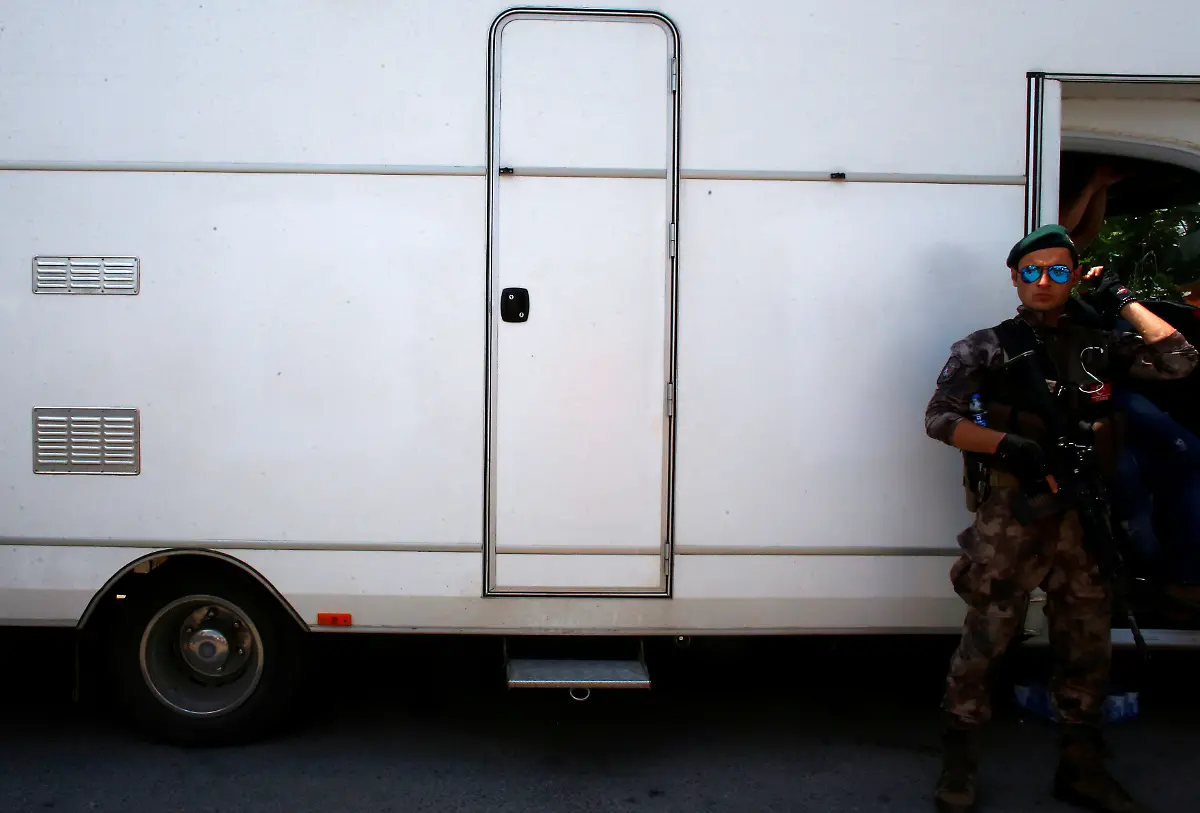 f79527d97e051df0df5ee421e9c85a05