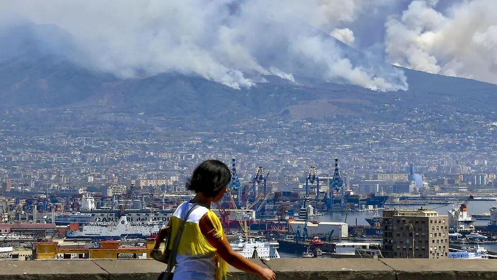 afb7ae9709ec2d79a1b585d658a3d97d