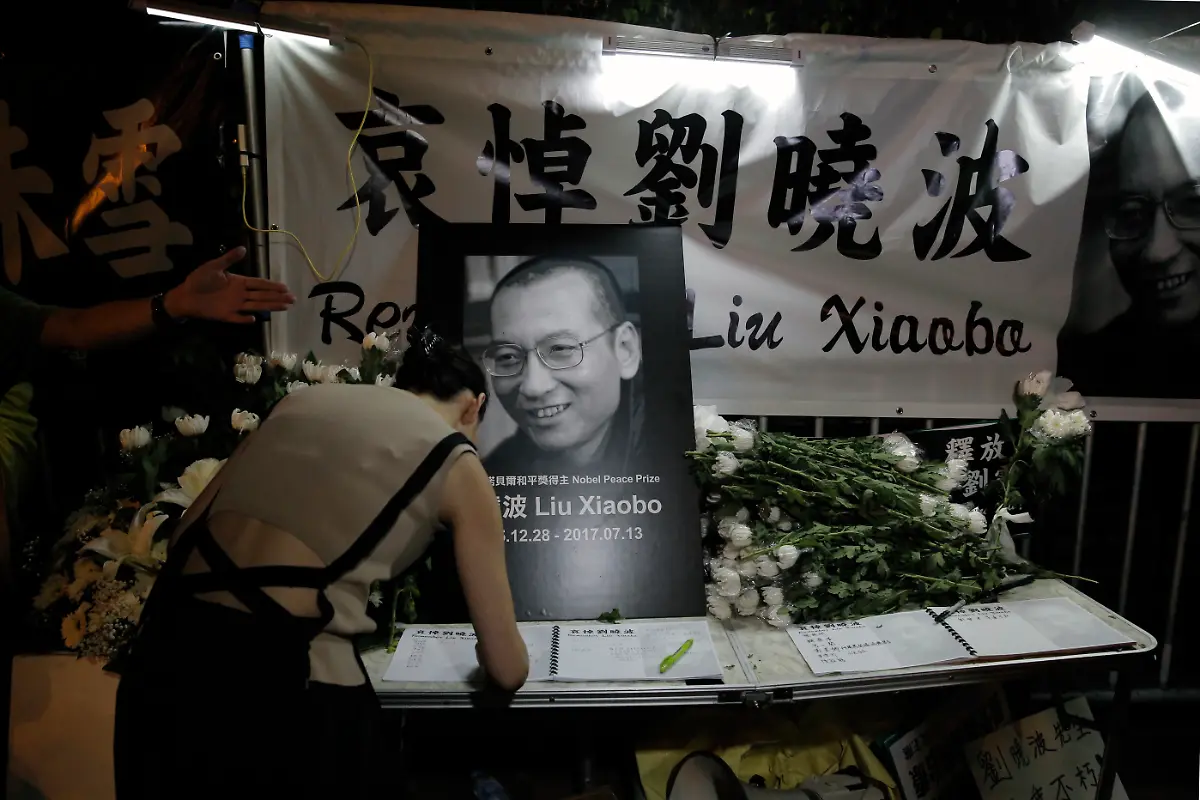 1b8551b65f4f76e2a0d3e9bd1a13d433