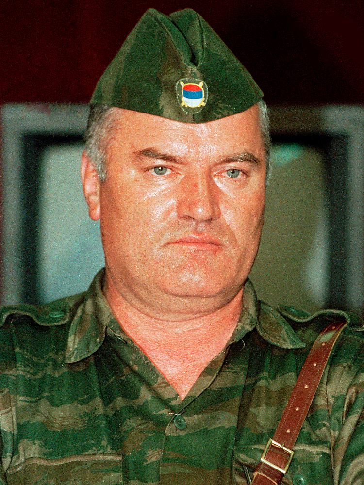 Ratko Mladic muss sich vor dem UN-Kriegsverbrechertribunal wegen Völkermordes verantworten.