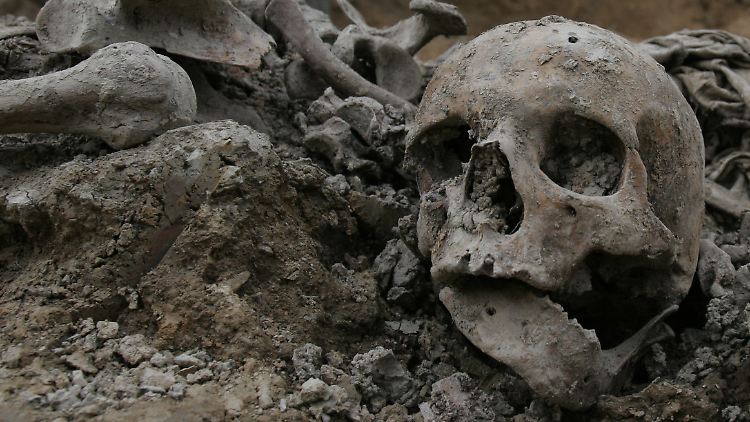 Etwa 8000 Menschen starben bei den Massakern in und um Srebrenica.