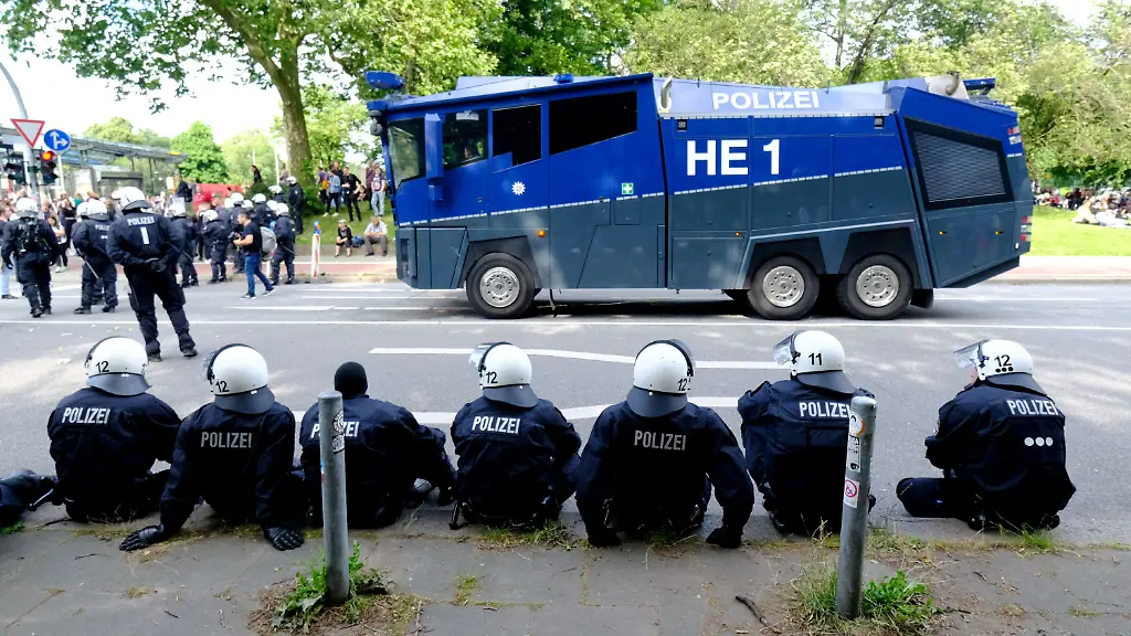 a0fdf92575a304aa051c5ed493c2b3e2