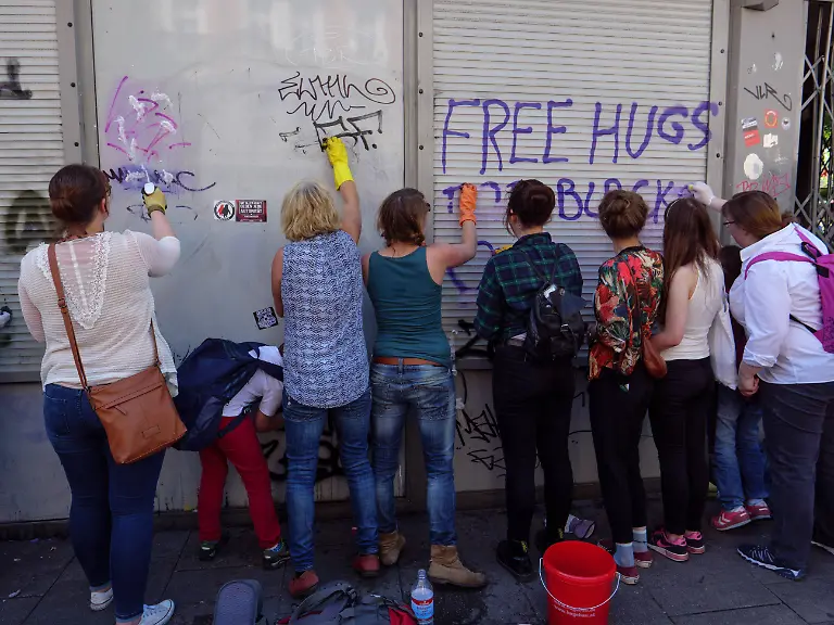 044cebc492c66463eaef9e95db984535