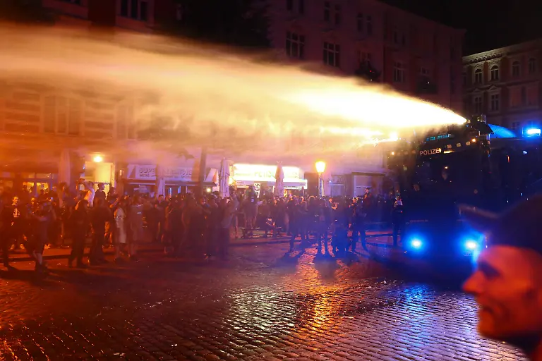 339d2f7f0963b9404471e173ba109fa7