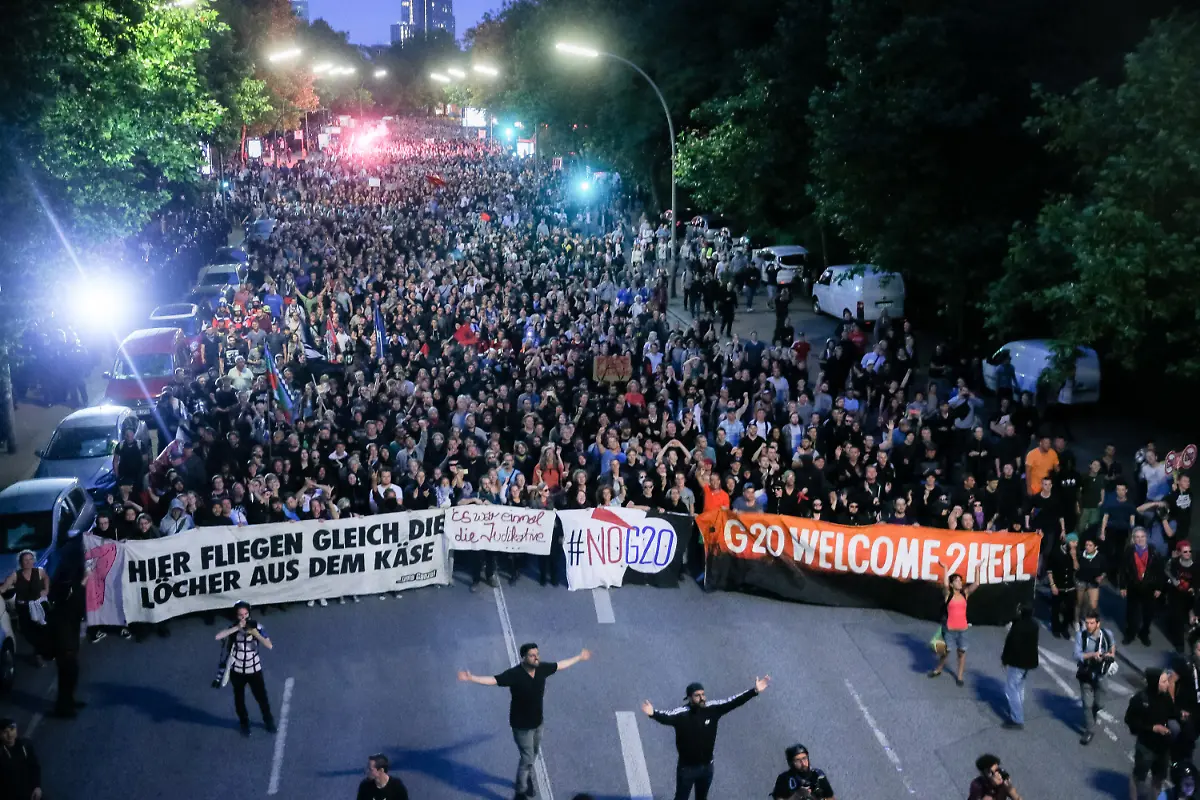 09475297ae2c5ffe49bdb0a116dd5d30