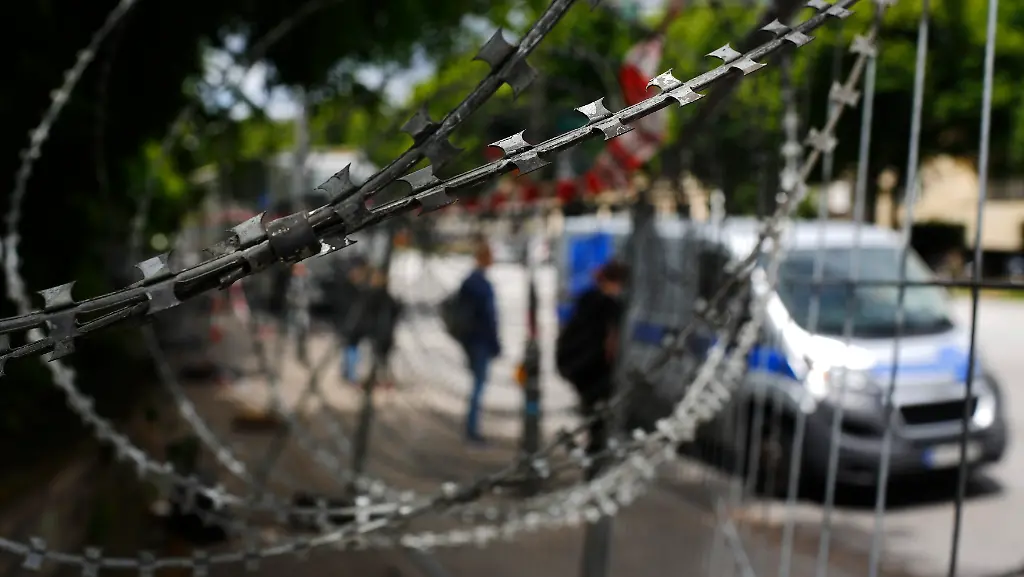 c103aa844ebaf5120613a35f0c5df29d