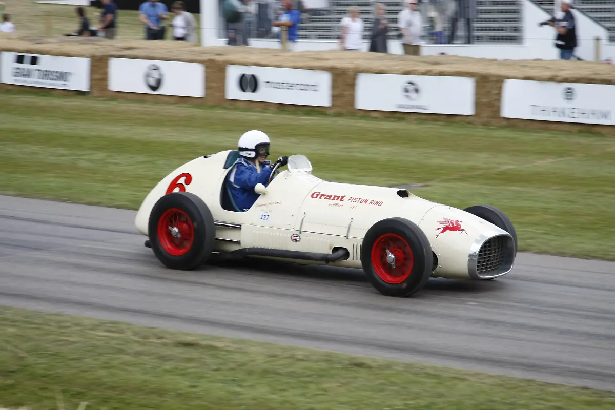 Michael-Gebhardt-W2W8856