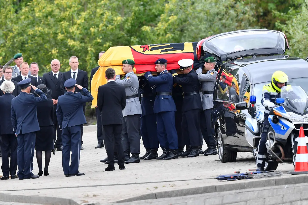 4a2f2b93db0cab3ed29e10adb4c63875