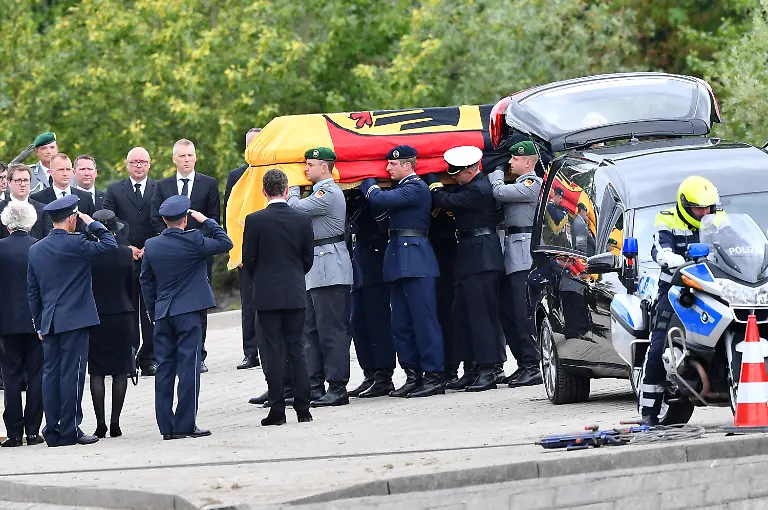 4a2f2b93db0cab3ed29e10adb4c63875