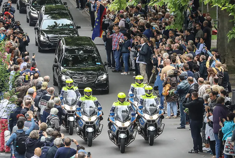 d595ed61492a0ca95a775955b523f969