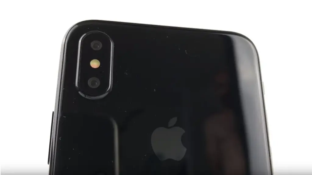 iPhone-8-Teaser