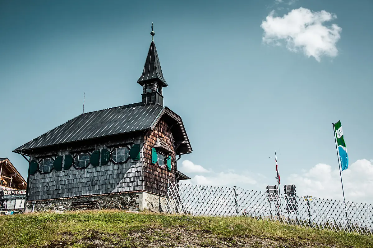 Elisabethkapelle-Elisabeth-Chapel-c-Felsch