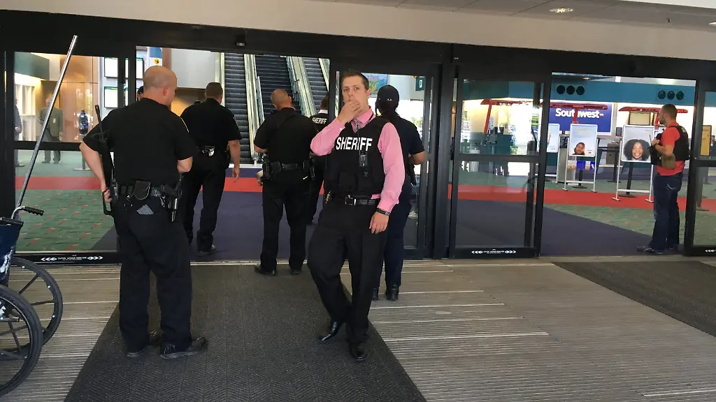 b49356f1babca4c85b569f8bf52eb262