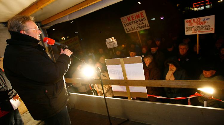 Frank Henkel ist Vorsitzender der Berliner CDU und Spitzenkandidat für die Abgeordnetenhauswahl am 18. September 2011.