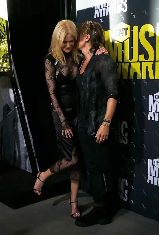 942baf11792fb5e6efedb44270ec53e6