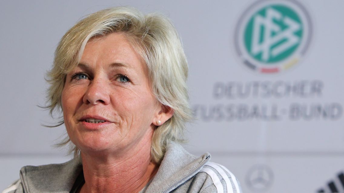 Silvia Neid muss fünf Spielerinnen weh tun.