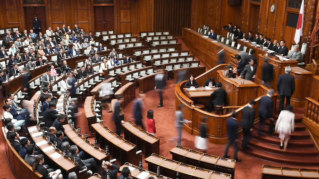 33b6696c3c2445275c5f7cf0b702bd18