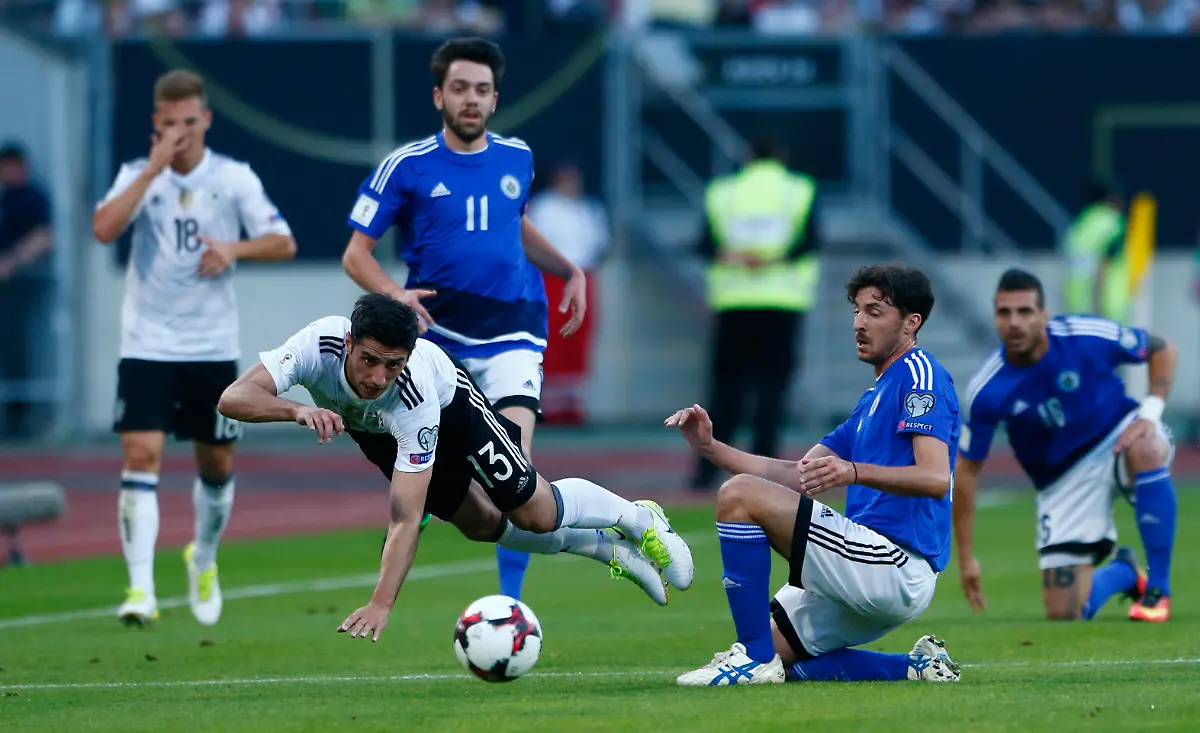 3b92d8cb084adc3829fbb523ac525738