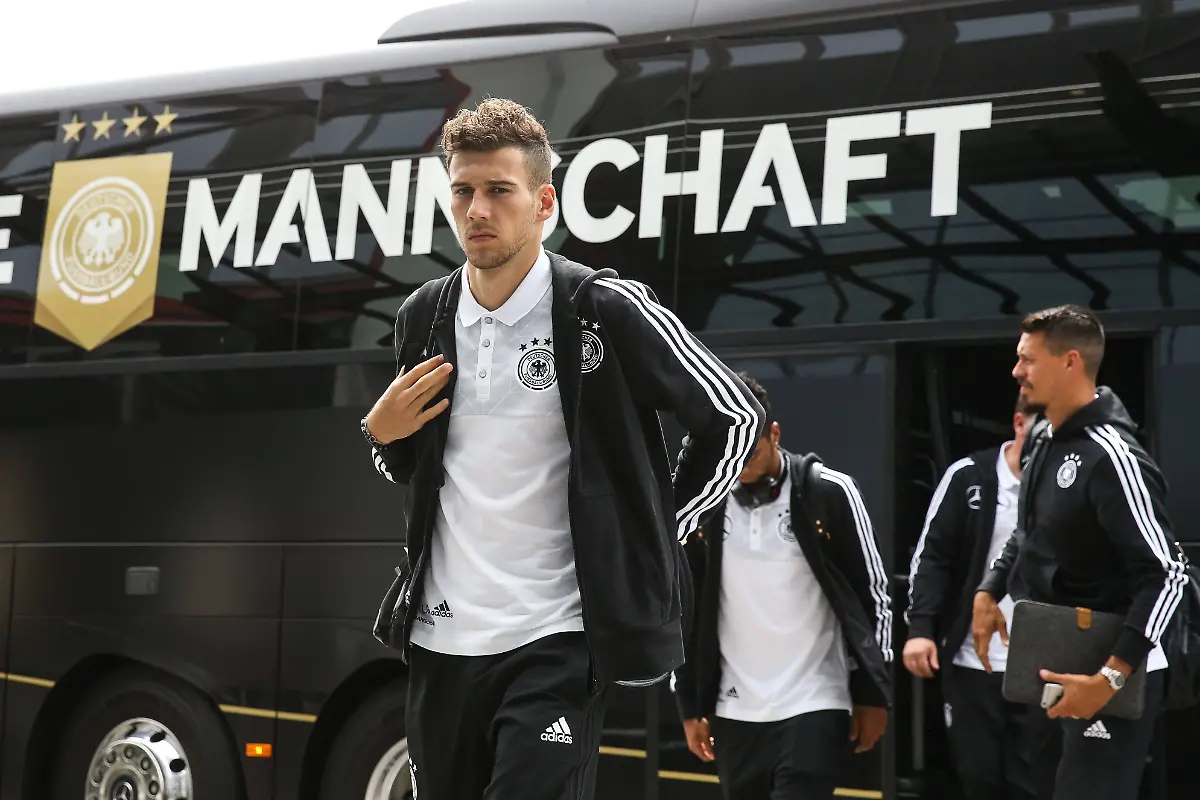 562735d19f6bcf158c832d2e2ff04f70