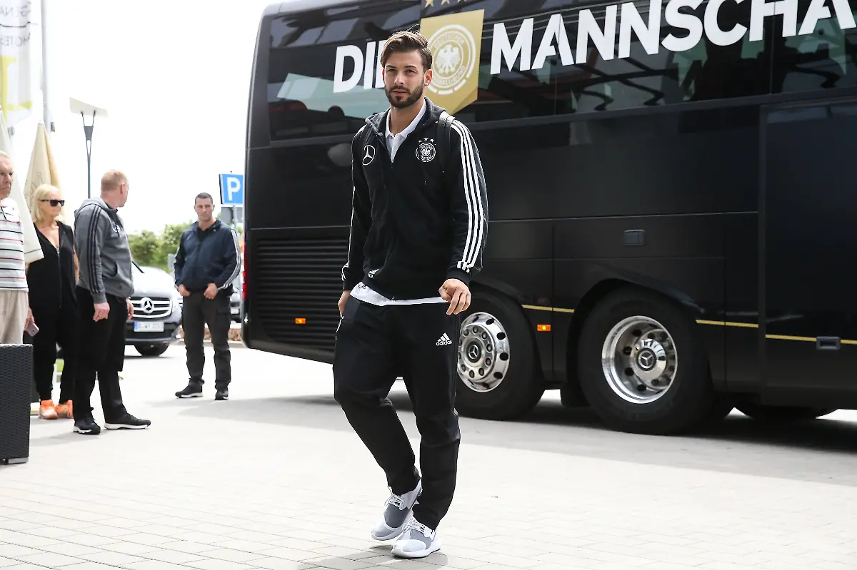 809bb569e59ea3d73983a11591466b51