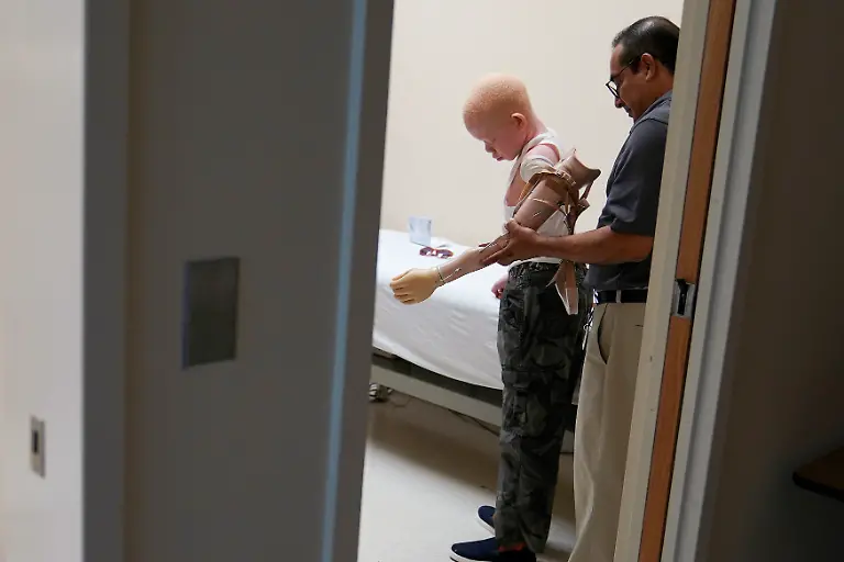 19bc033b8cf83fa92f23d9d8ab548f6b