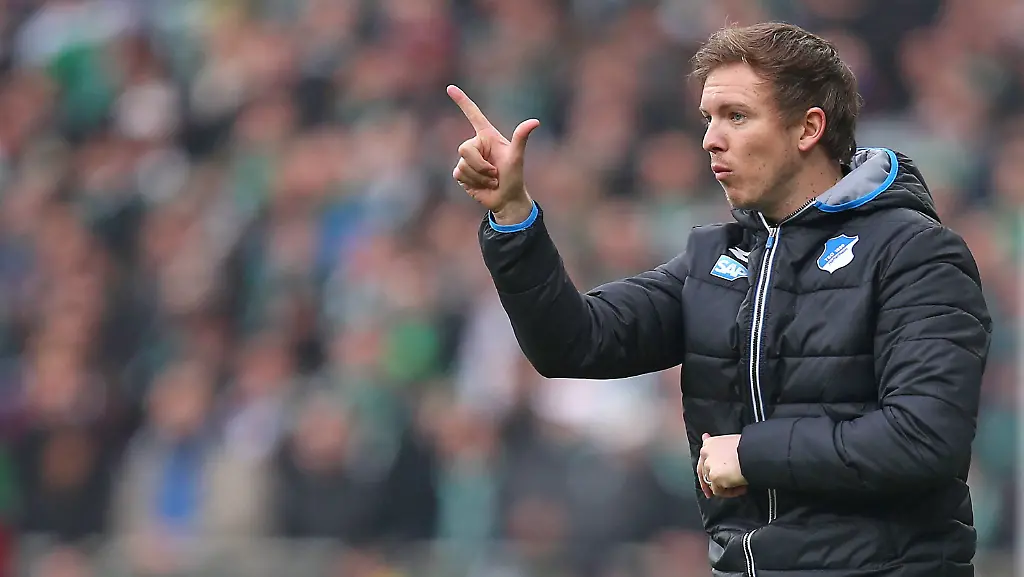 049a304266b76598a27563cada0f5839