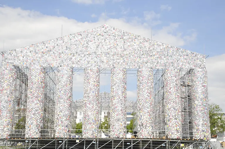 5239fe56b663adc49bdb308c89312d76