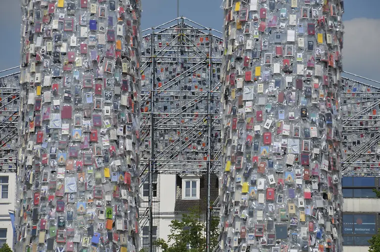 ccb8abd863d72a948069cb832152e966