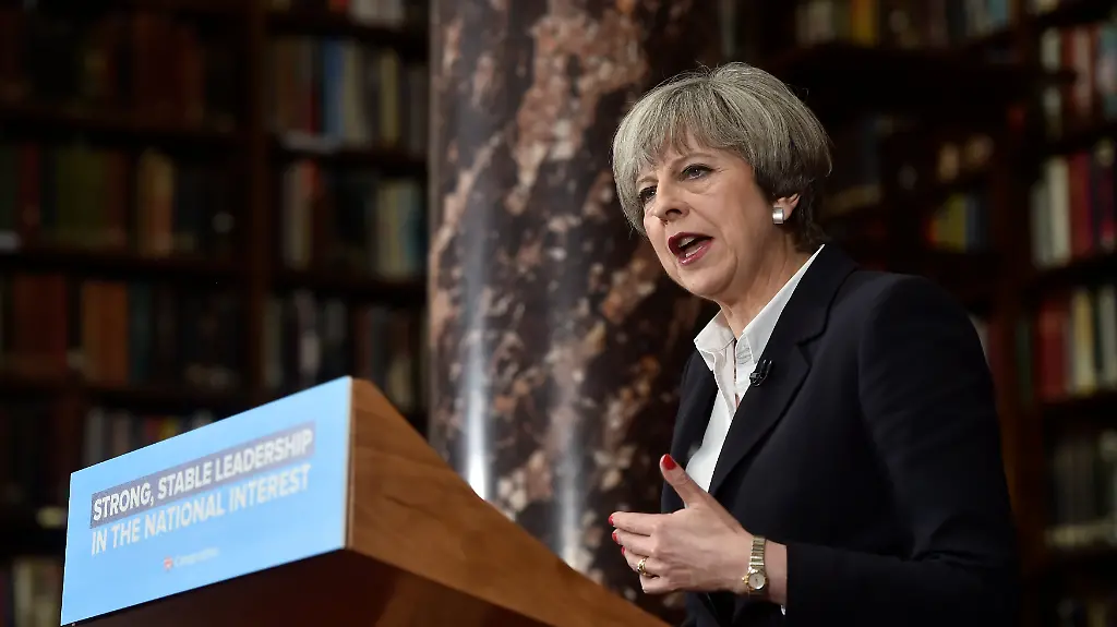 d8adfb701ca354cedaf11823d954425e