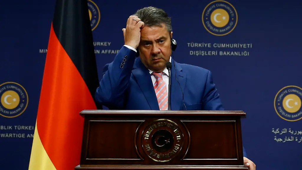 ce3c3cf51af82b102935add1ba98c10a