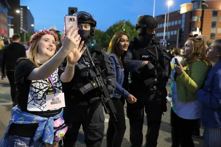 fad35297a4c66e9cdf096c0eb4aefaca