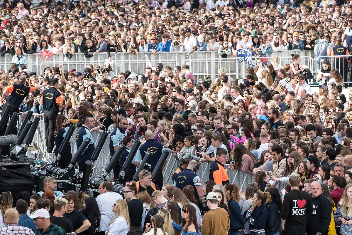 4af3ca587510e51862b8c58462f7b385