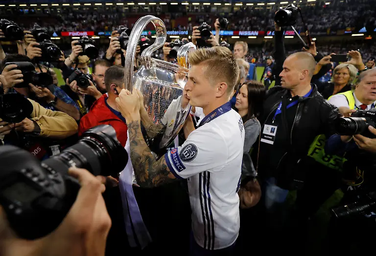 dea39024eb5e4a2661d65aca5e3feb8e