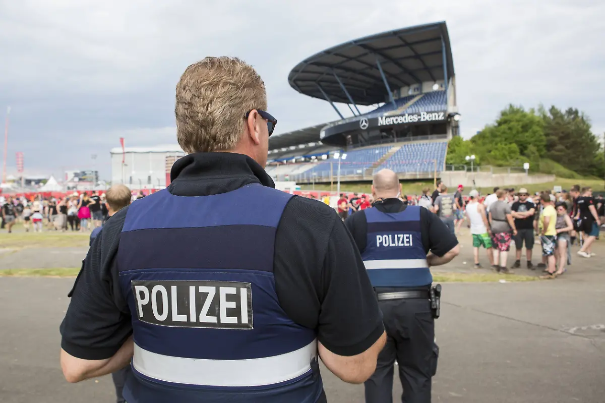 83476adce5e0ea71dad35a4b4d99e6d0