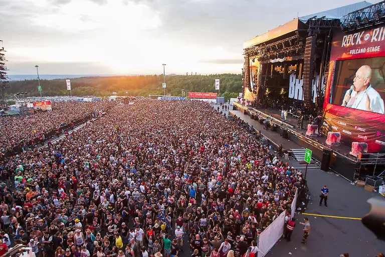 ea895f0a85cb6d4a7353a9515c77f568