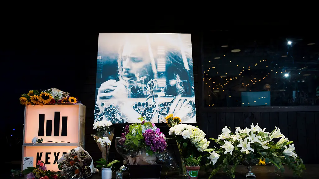 7af426c2b8f1a52519ee0c007e7d399f