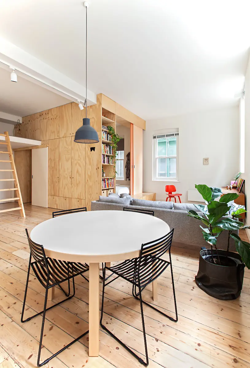 p21-Raumwunder-CLARECOUSINS-c1-20161107-014642-CC-FlindersLane-1321