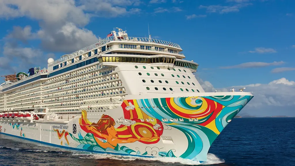 Norwegian-Getaway-Aerial