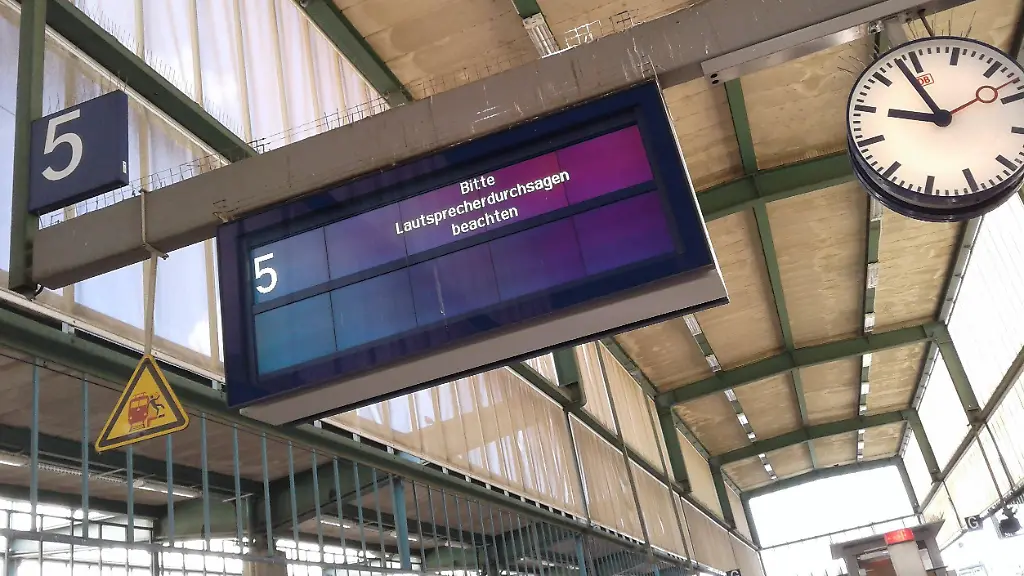 20927e26d293a83ef1093518a5da5f52