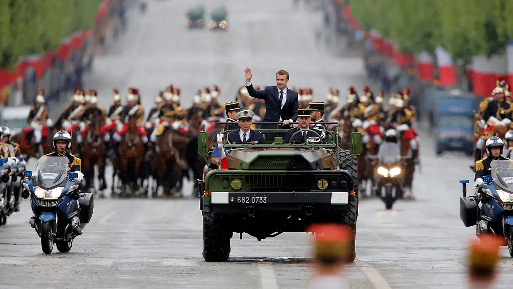 c10d8325cf41549b4144783a41bcb1c7