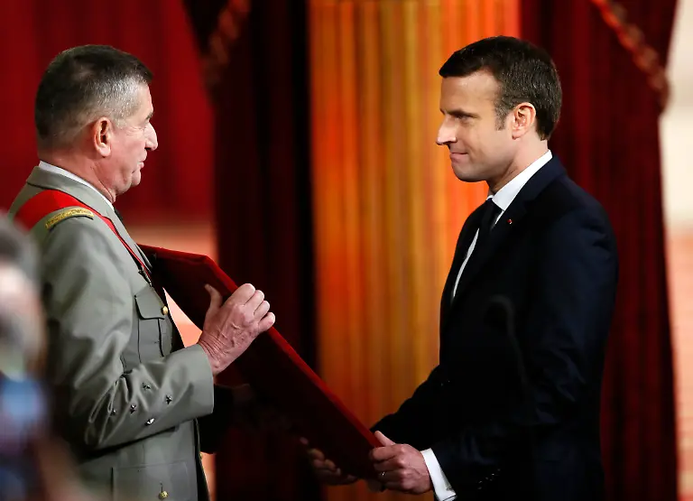 3ebe851ca06fe3acd2c37d1ee3fa07e4