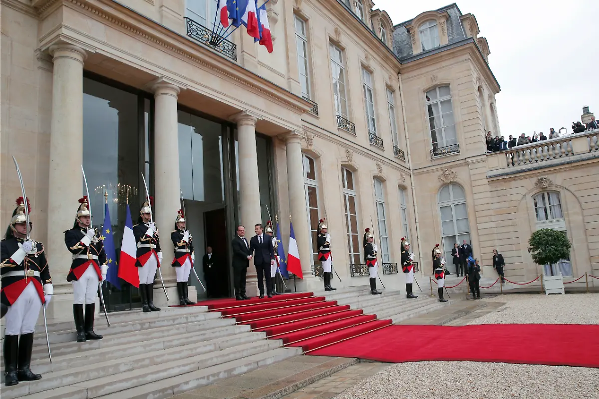 3dc670cd2b6a4635f9c989c90ebf5fa9