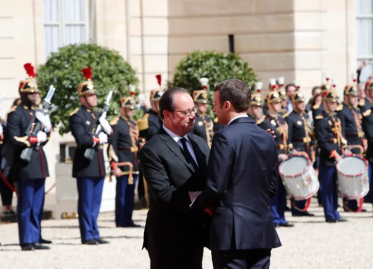 3063954ef9dd6d6b7b6f0c72658d481b