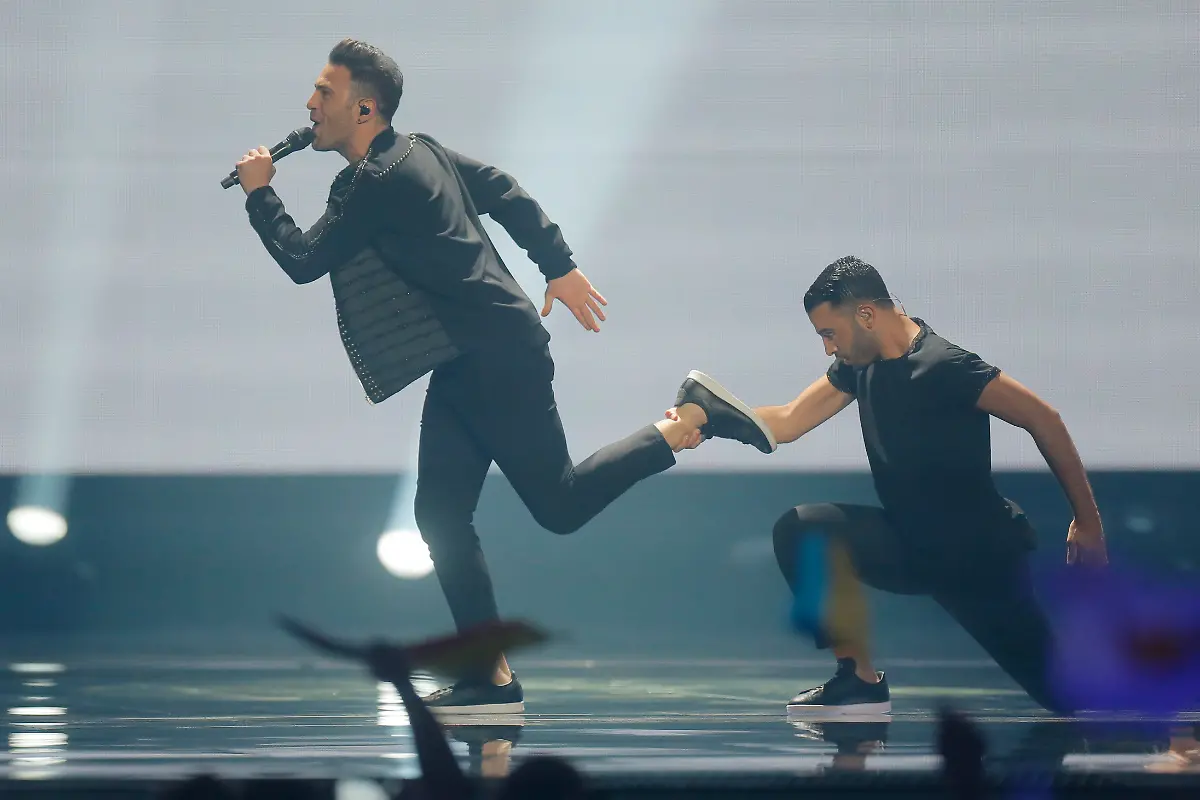 5e777517f327671893b10dac90a884d2