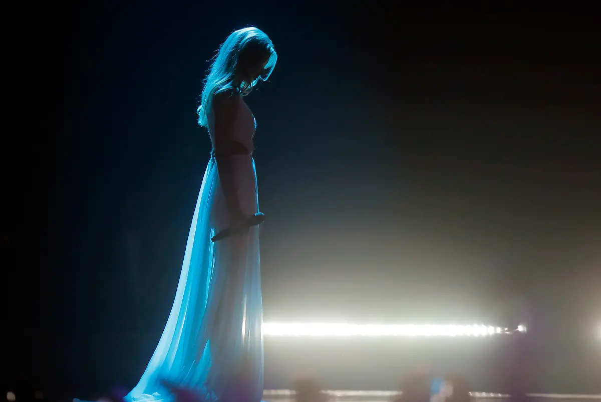 25f6518260e6d20bd41127cb24c90a37